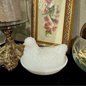 🐔 Vintage Anchor Hocking White Milk Glass Hen on Nest Dish 🐔